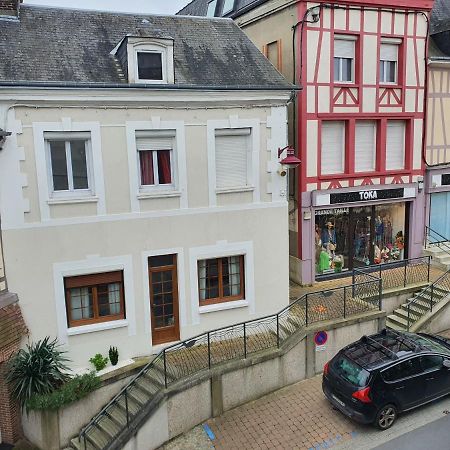 Appartement Meuble, Bord De Seine Duclair Exterior foto