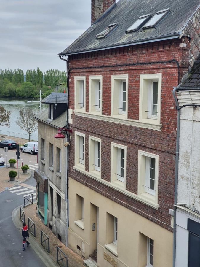 Appartement Meuble, Bord De Seine Duclair Exterior foto